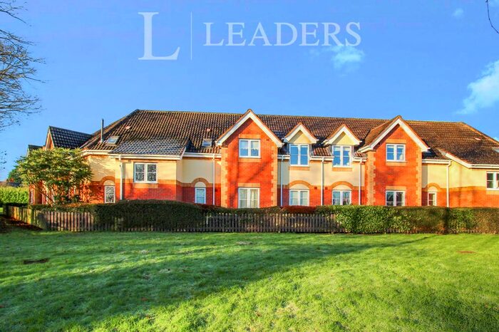 2 Bedroom Flat To Rent In Walkers Way, Kenilworth CV8