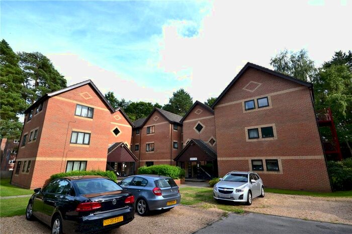 1 Bedroom Flat To Rent In Mulberry Court, Wayland Close, Bracknell, Berkshire, RG12
