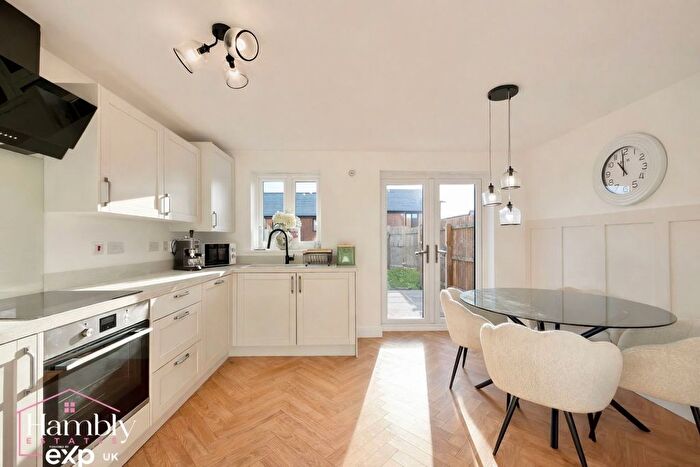 4 Bedroom Semi Detached House For Sale In Rhodfa Ieuan, Capel Llanilltern, CF5