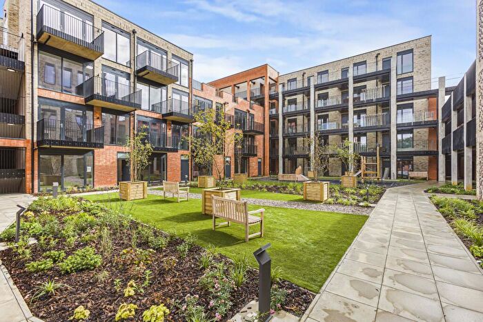 1 Bedroom Apartment For Sale In Edison House, Old Electricity Works, Campfield Road, St Albans, AL1