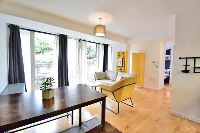 1 Bedroom Apartment For Sale In Saxton, The Avenue, LS9