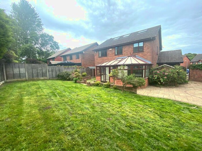 4 Bedroom Detached House To Rent In Shurbbery Close, Sutton Coldfield, B76