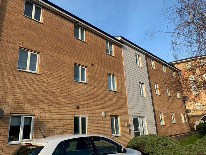 2 Bedroom Flat To Rent In Harn Road, Hampton Centre, Peterborough PE7