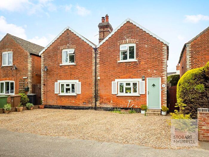 3 Bedroom Detached House For Sale In Half Moon Cottage, Upper Street, Horning, Norfolk, NR12