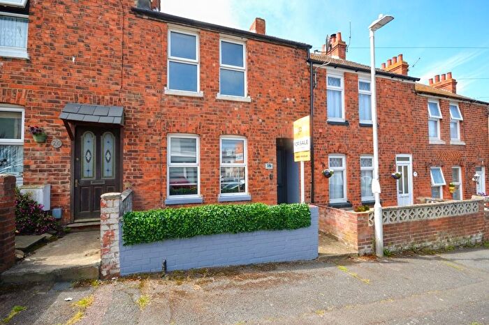 2 Bedroom Terraced House For Sale In Dudley Road, Folkestone, CT19