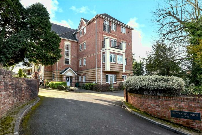 1 Bedroom Apartment For Sale In Westlands House, Bounty Road, Basingstoke, Hampshire, RG21