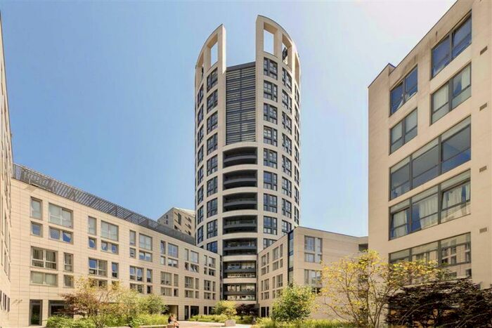 2 Bedroom Flat To Rent In City Road, Old Street, EC1V