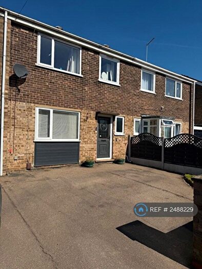 3 Bedroom Semi-Detached House To Rent In Cherry Road, Wisbech, PE13