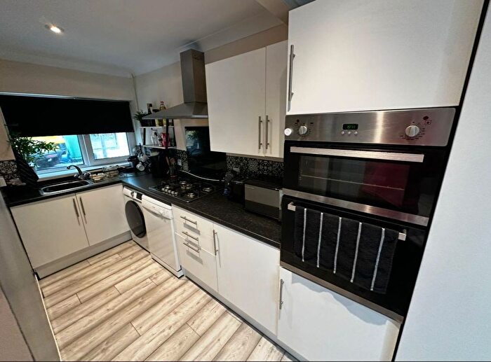 3 Bedroom Terraced House To Rent In Matson Lane, Matson, Gloucester, GL4