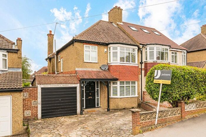 3 Bedroom Semi-Detached House For Sale In Norbury Hill, Streatham, SW16