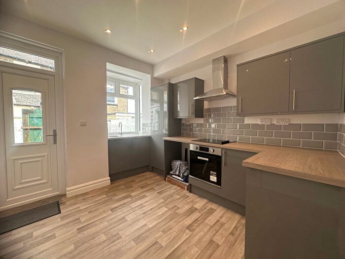 2 Bedroom Property To Rent In Camp Street, Burnley, BB10