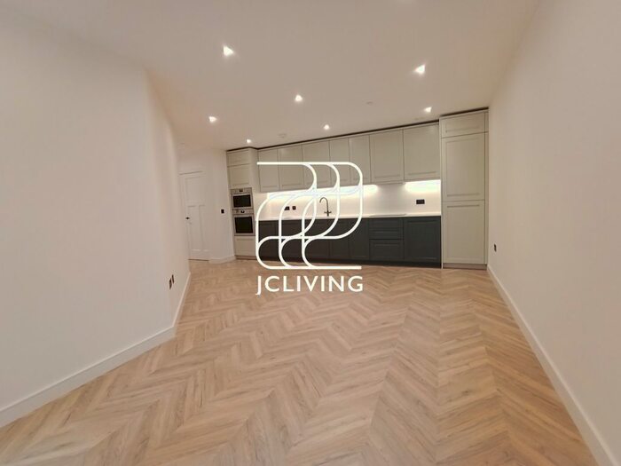 2 Bedroom Flat To Rent In Wheatfield Way, Kingston Upon Thames, KT1