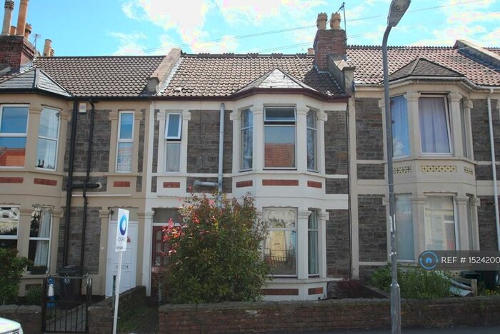3 Bedroom Terraced House To Rent In Quarrington Road, Bristol, BS7