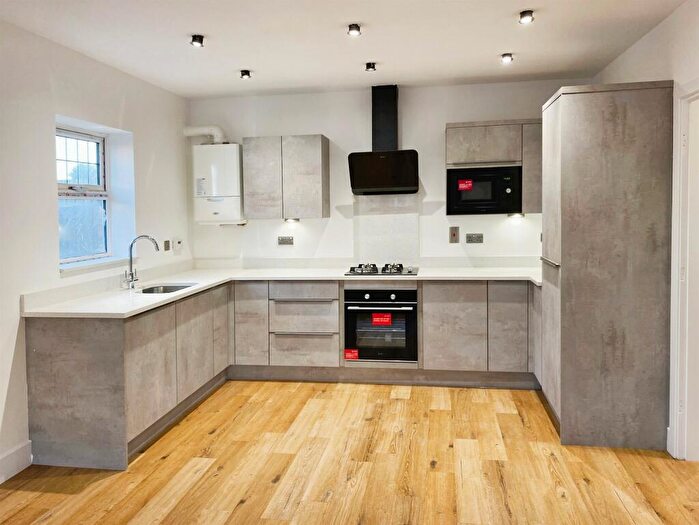 2 Bedroom End Of Terrace House For Sale In Bridge Road, Nottingham, NG8