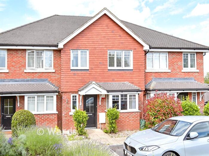 3 Bedroom Terraced House For Sale In Western Terrace, Dartford, Kent, DA1