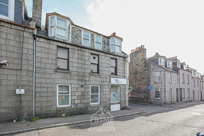 2 Bedroom Flat For Sale In Flat Bon Accord Street Aberdeen, AB11