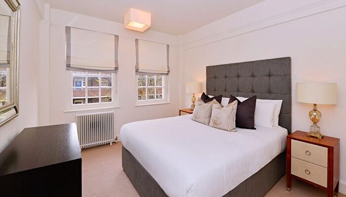 2 Bedroom Flat To Rent In Pelham Court, Fulham Road, SW3