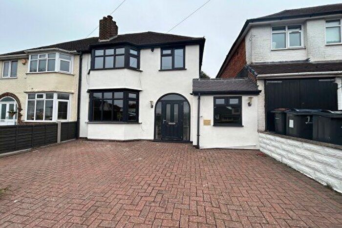 3 Bedroom Property To Rent In George Frederick Road, Sutton Coldfield, B73