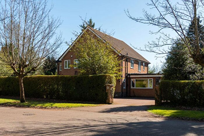 5 Bedroom Detached House For Sale In Southmeads Road, Oadby, LE2