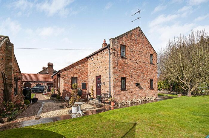 4 Bedroom Detached House For Sale In High Street, Airmyn, Goole, DN14