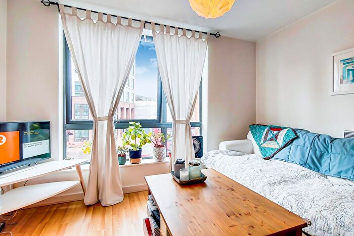 1 Bedroom Flat To Rent In The Lock Building, High Street, London, Greater London, E15