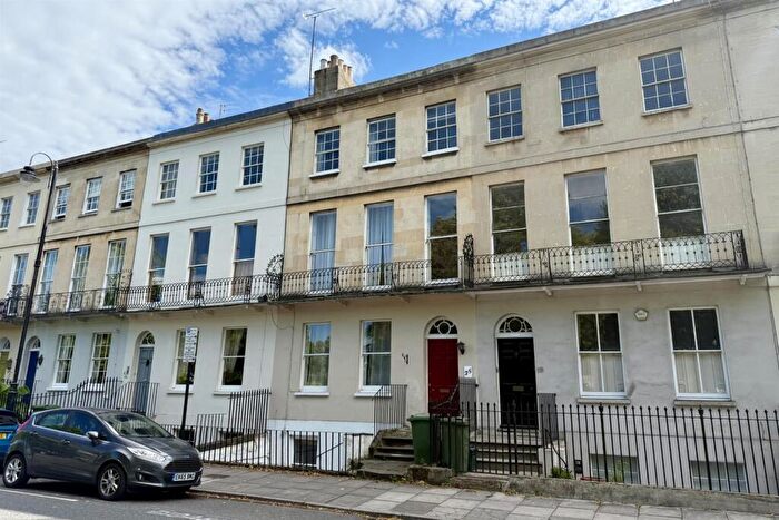 4 Bedroom House For Sale In Montpellier Terrace, Cheltenham, GL50