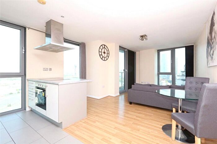 2 Bedroom Apartment To Rent In High Street, Stratford, E15