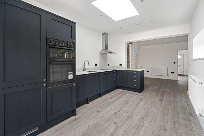 3 Bedroom Terraced House For Sale In Port Vale, Bengeo, SG14