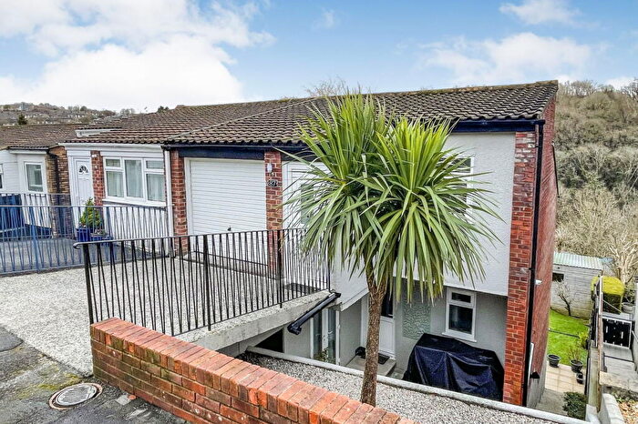 4 Bedroom Semi-Detached House For Sale In Erlstoke Close, Eggbuckland, Plymouth, Devon, PL6