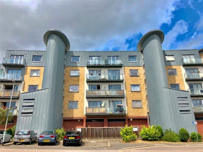 2 Bedroom Apartment To Rent In Rapier Street, Ipswich, IP2