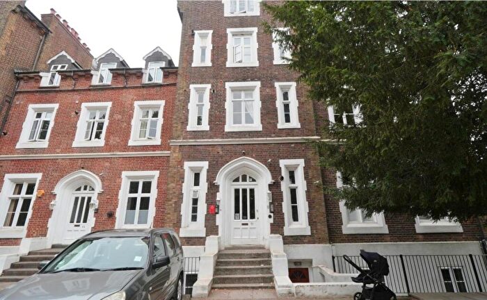 1 Bedroom Flat To Rent In Upton Park, Slough, SL1