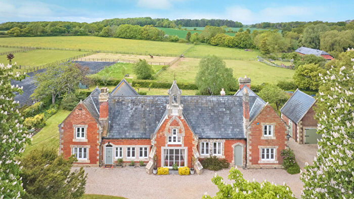 6 Bedroom Detached House For Sale In Cowlinge, Newmarket, Suffolk, CB8