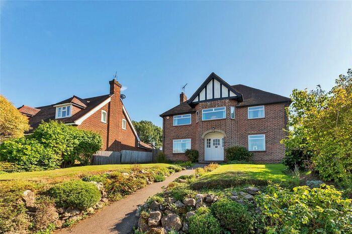 4 Bedroom Detached House For Sale In Vine Avenue, Sevenoaks, Kent, TN13
