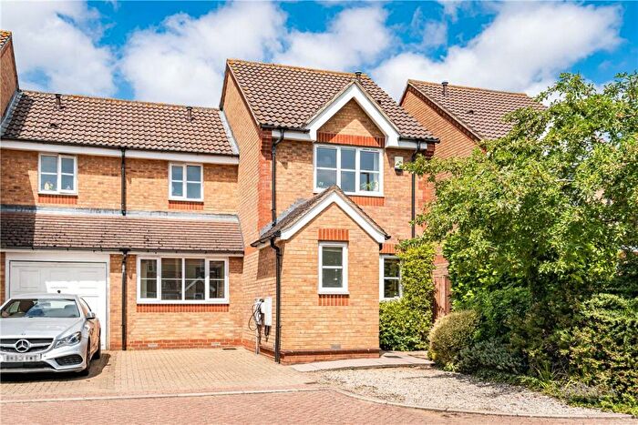 3 Bedroom Semi-Detached House For Sale In Acre Close, Headington, Oxford, Oxfordshire, OX3
