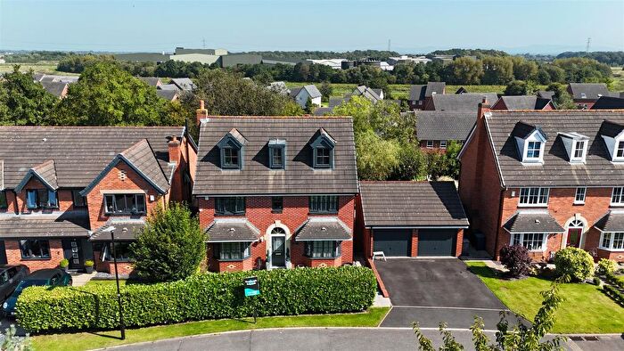 5 Bedroom Detached House For Sale In Hillside, Tarleton, Preston, PR4