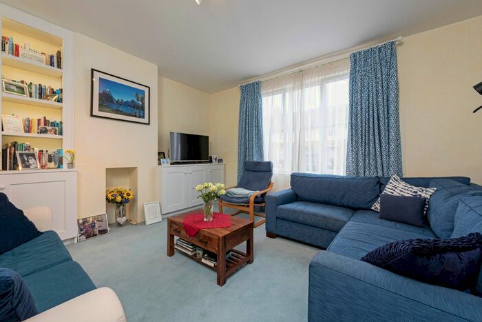 3 Bedroom Terraced House To Rent In Dawnay Road, London SW18