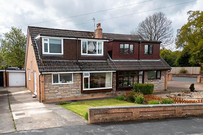 3 Bedroom Semi-Detached House For Sale In Lindale Avenue, Grimsargh, Lancashire, PR2