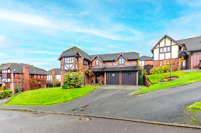 5 Bedroom Detached House For Sale In Vicarage Road, Llandudno, Conwy, LL30