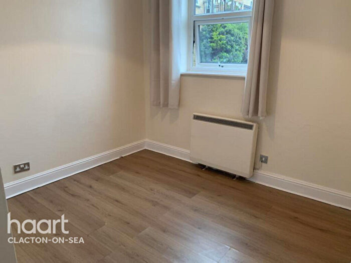 2 Bedroom Apartment To Rent In Carnarvon Road, Clacton-on-sea, CO15