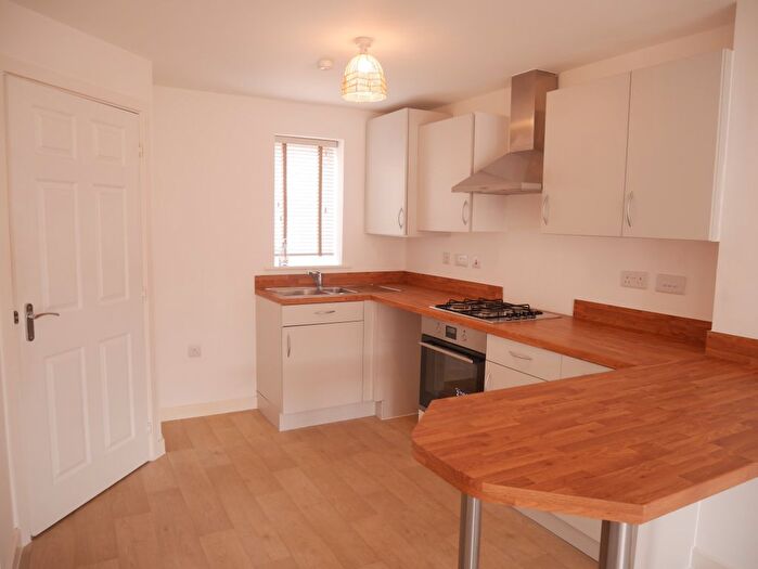 2 Bedroom End Of Terrace House To Rent In Wigeon Road, Bridgwater, TA6