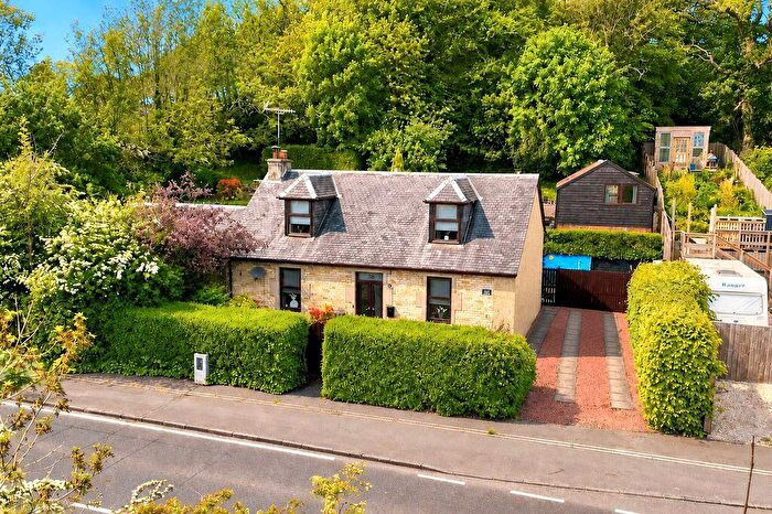 4 Bedroom Cottage For Sale In Peru Cottage, Main Road, Minishant, KA19