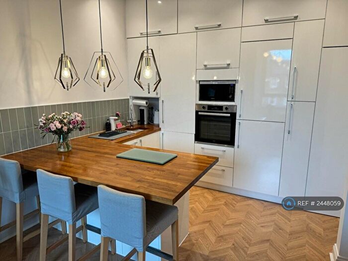 1 Bedroom Flat To Rent In Yeaman Place, Edinburgh, EH11