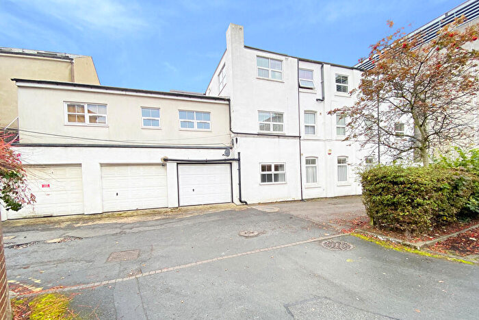1 Bedroom Flat To Rent In Robert Street, Harrogate, HG1