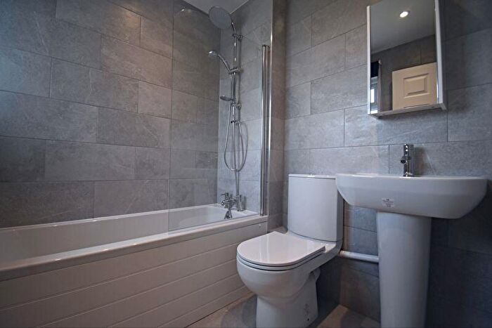 4 Bedroom Detached House To Rent In Keats Close, Basingstoke, RG24