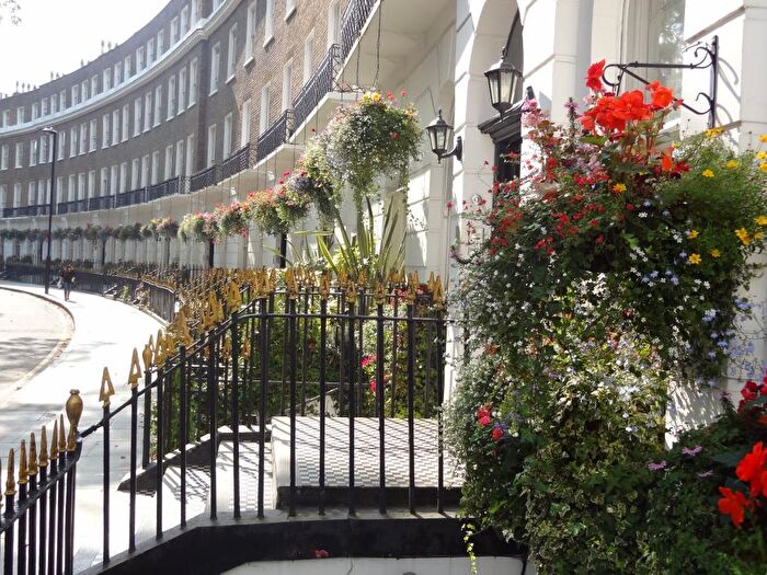 Studio To Rent In Bloomsbury, London, WC1H