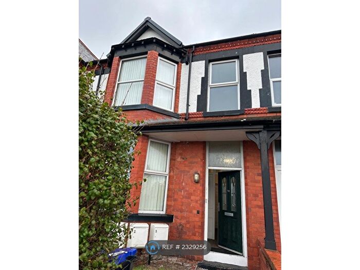 1 Bedroom Flat To Rent In Marine Road, Prestatyn, LL19