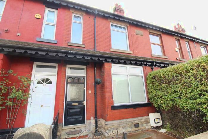 3 Bedroom Terraced House To Rent In Berrycroft Lane, Romiley, Stockport, SK6