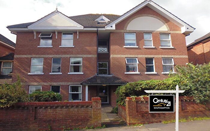 Studio To Rent In |Ref: |, Farringdon House, Westridge Road, Southampton, SO17