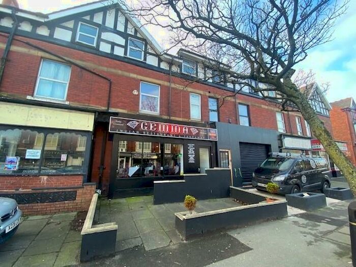 2 Bedroom Flat To Rent In St. Davids Avenue, Lytham St Annes, FY8