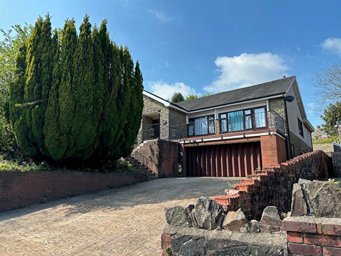 4 Bedroom Detached House To Rent In Derwen Fawr Road, Sketty, SA2